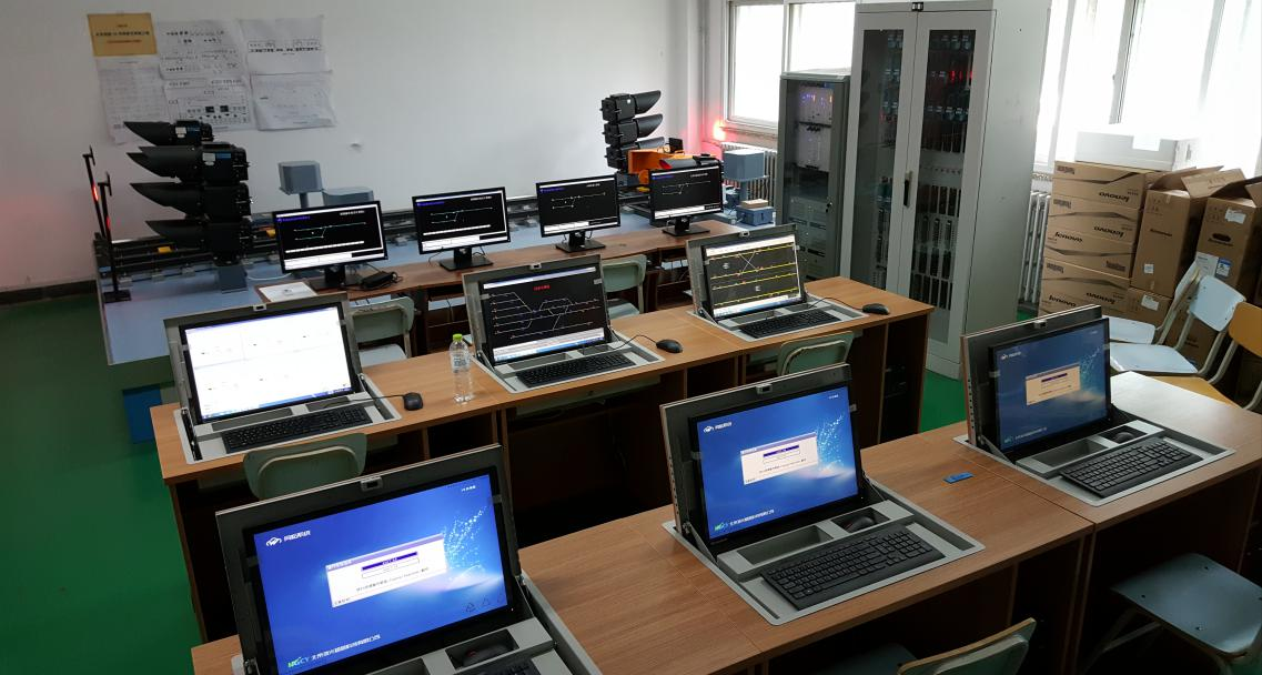 軌道交通計(jì)算機(jī)聯(lián)鎖實(shí)訓(xùn)系統(tǒng)