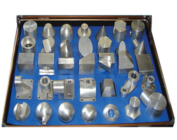 幾何體實測繪圖訓(xùn)練裝置